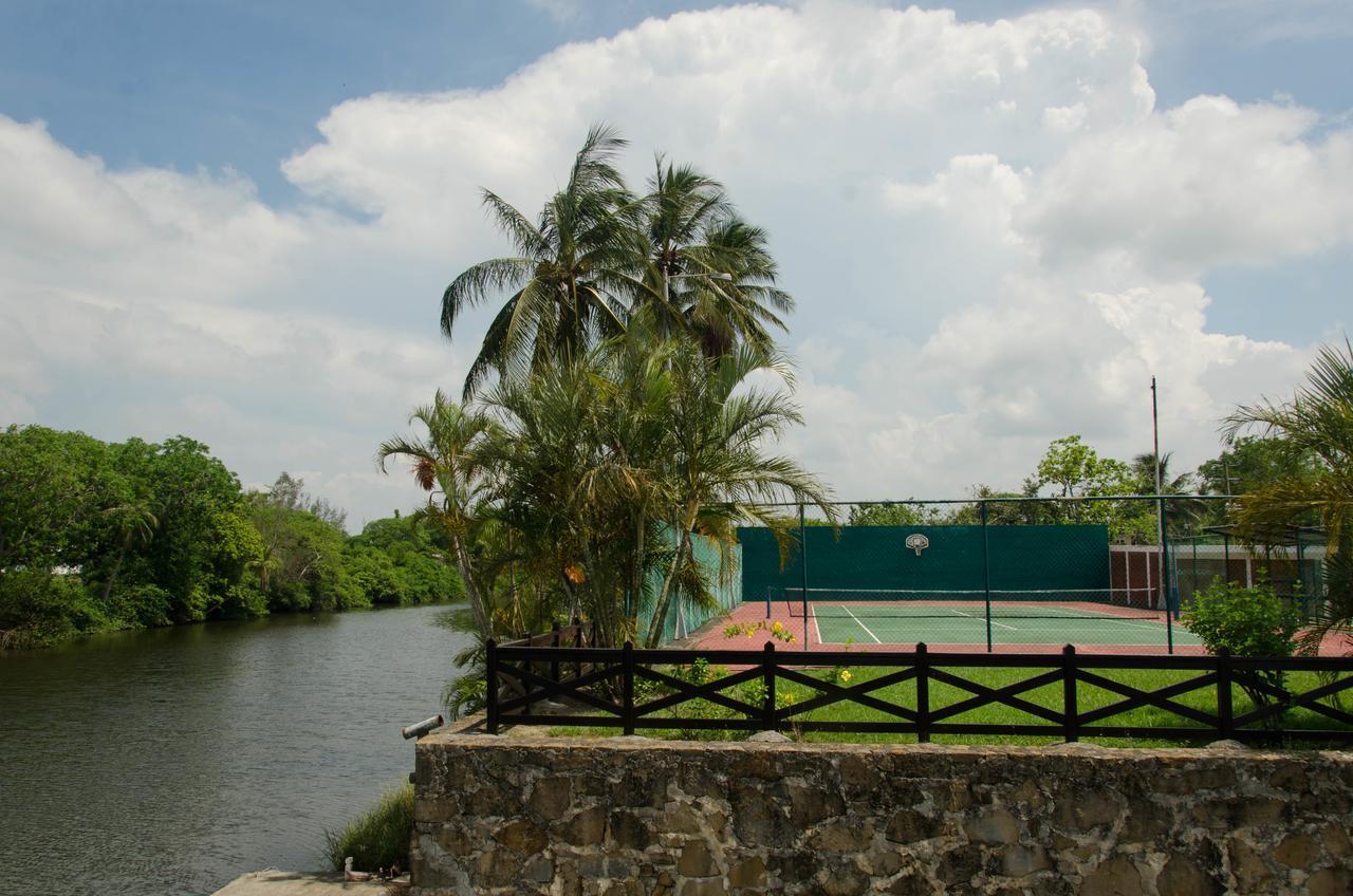Hotel Plaza Palmas Tuxpan  Buitenkant foto